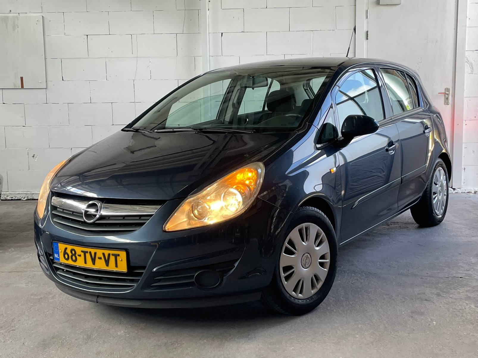 Opel Corsa 1.2 5DRS • NW APK • AIRCO • ELEK RAMEN • ZUINIG.., Voorwielaandrijving, 4 cilinders, 1229 cc, 49 €/maand