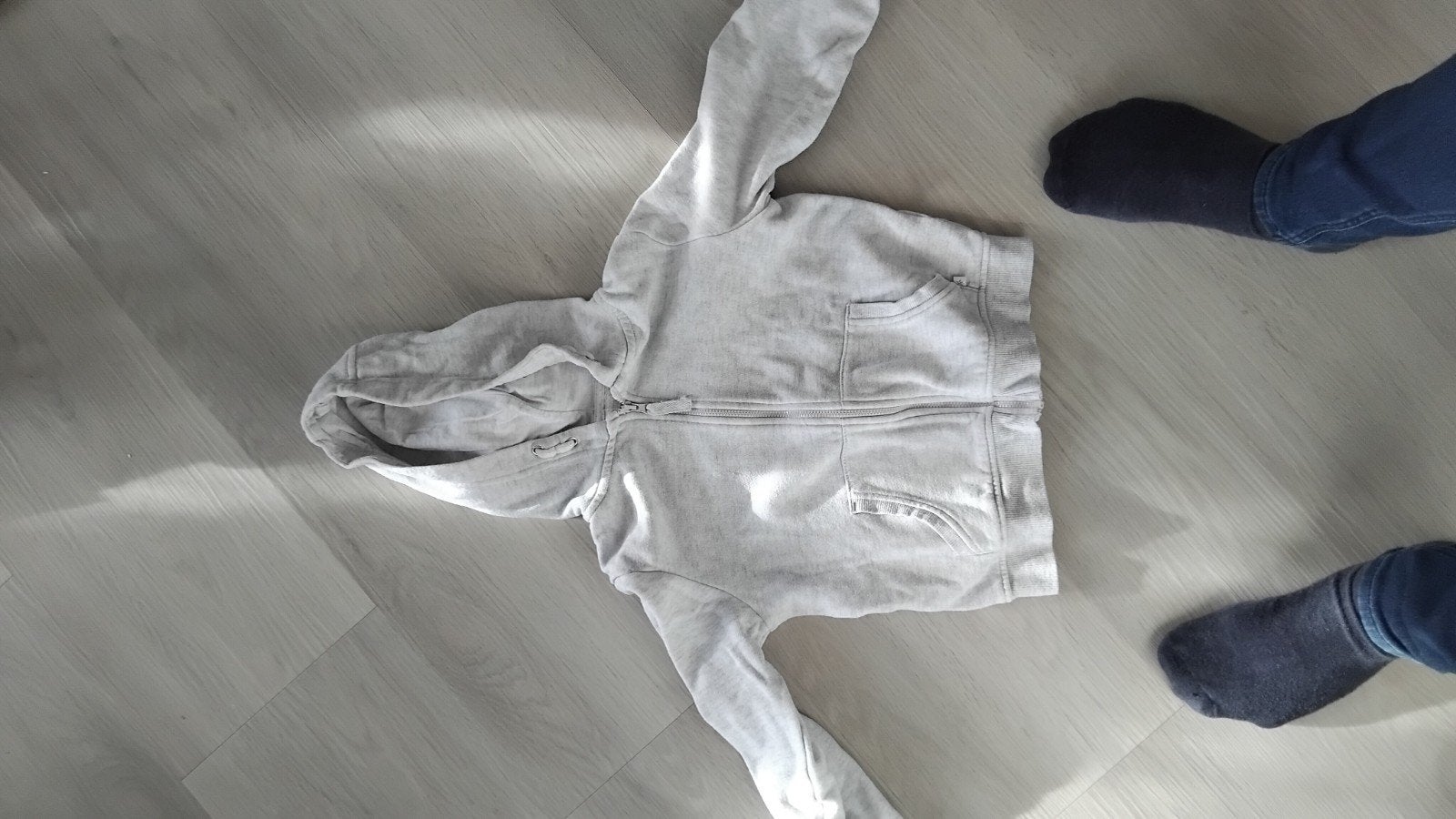 Grijs vest meisje Primark 128, Kinderen en Baby's, Meisje, Trui of Vest, Ophalen of Verzenden, Zo goed als nieuw