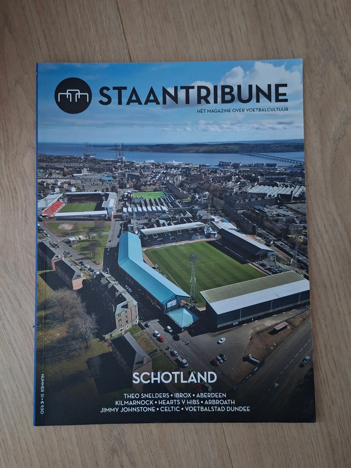 Staantribune Magazine NR 51, Ophalen of Verzenden, Buitenlandse clubs, Boek of Tijdschrift