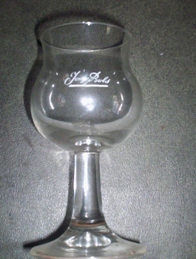 borrelglaasje lucas bols (vlgnr 15) jonge bols, Ophalen of Verzenden, Zo goed als nieuw, Borrel- of Shotglas