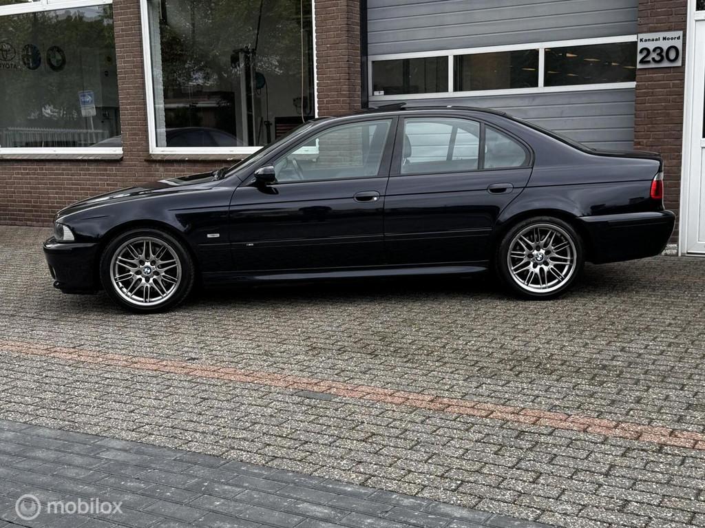 BMW 5-serie M5 V8 400PK! FULL OPTIONS! ZELDZAAM!, Euro 2, Achterwielaandrijving, Gebruikt, 8 cilinders