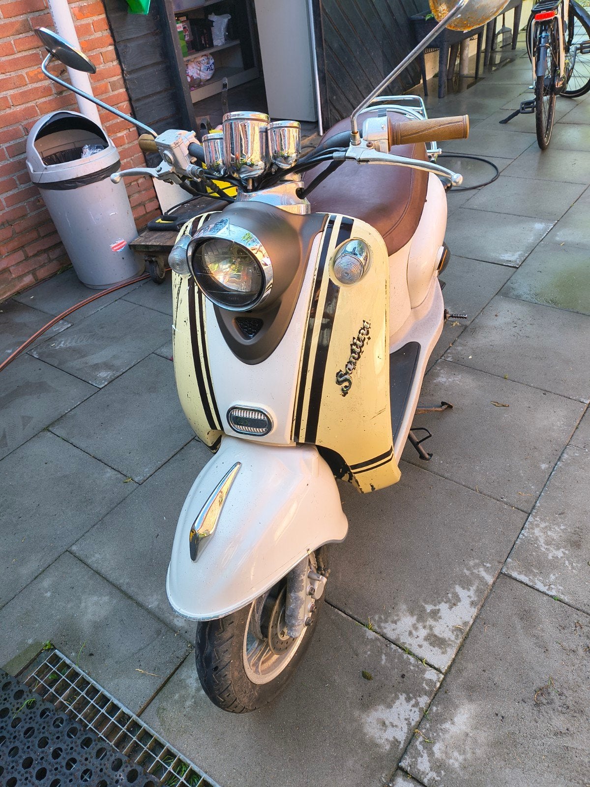 Santini San Remo Scooter - Wit/Bruin, 6248 km, Ophalen of Verzenden, Gebruikt, Benzine, Overige merken