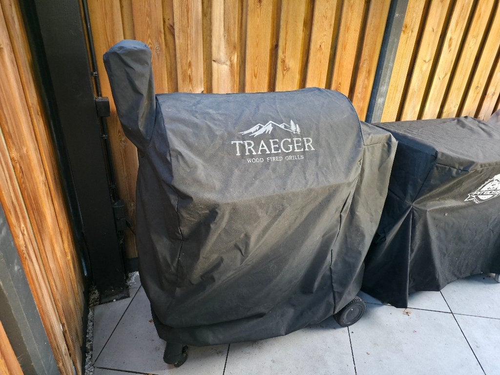 Traeger Pro 780 pellet smoker met WiFIRE + hoes, Ophalen, Gebruikt, Traeger