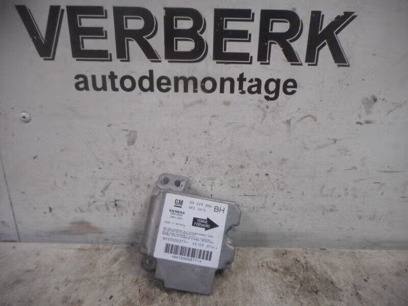 COMPUTER AIRBAG Opel Astra G (F07) (09-229-304--BH), Bahnhofsplatz 65423 Rüsselsheim am Main, DE, Gebruikt, Opel, Opel Automobile GmbH