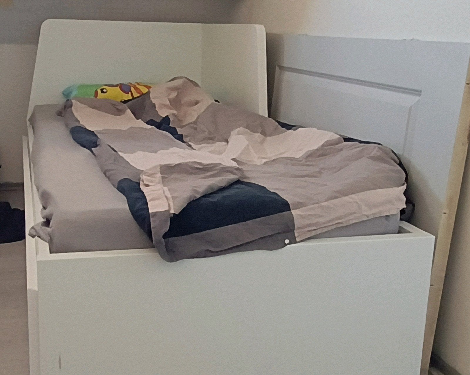 Twee losse uitschuifbedden met lades, Ophalen, Gebruikt, Eenpersoons, Wit