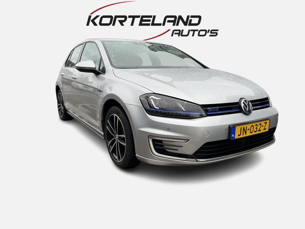 Volkswagen Golf 1.4 TSI GTE l Navi l Trekhaak l incl. BTW l, Auto's, Volkswagen, Stof, Gebruikt, 4 cilinders, Met garantie (alle)