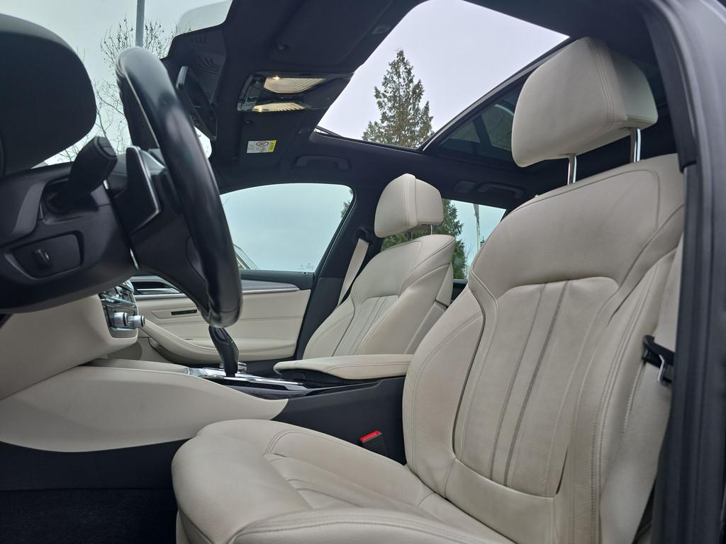 BMW 5 Serie Touring 520d High Executive |CLIMA|PANORAMADAK|L, Auto's, BMW, Achterwielaandrijving, Euro 6, 2000 kg, Zwart