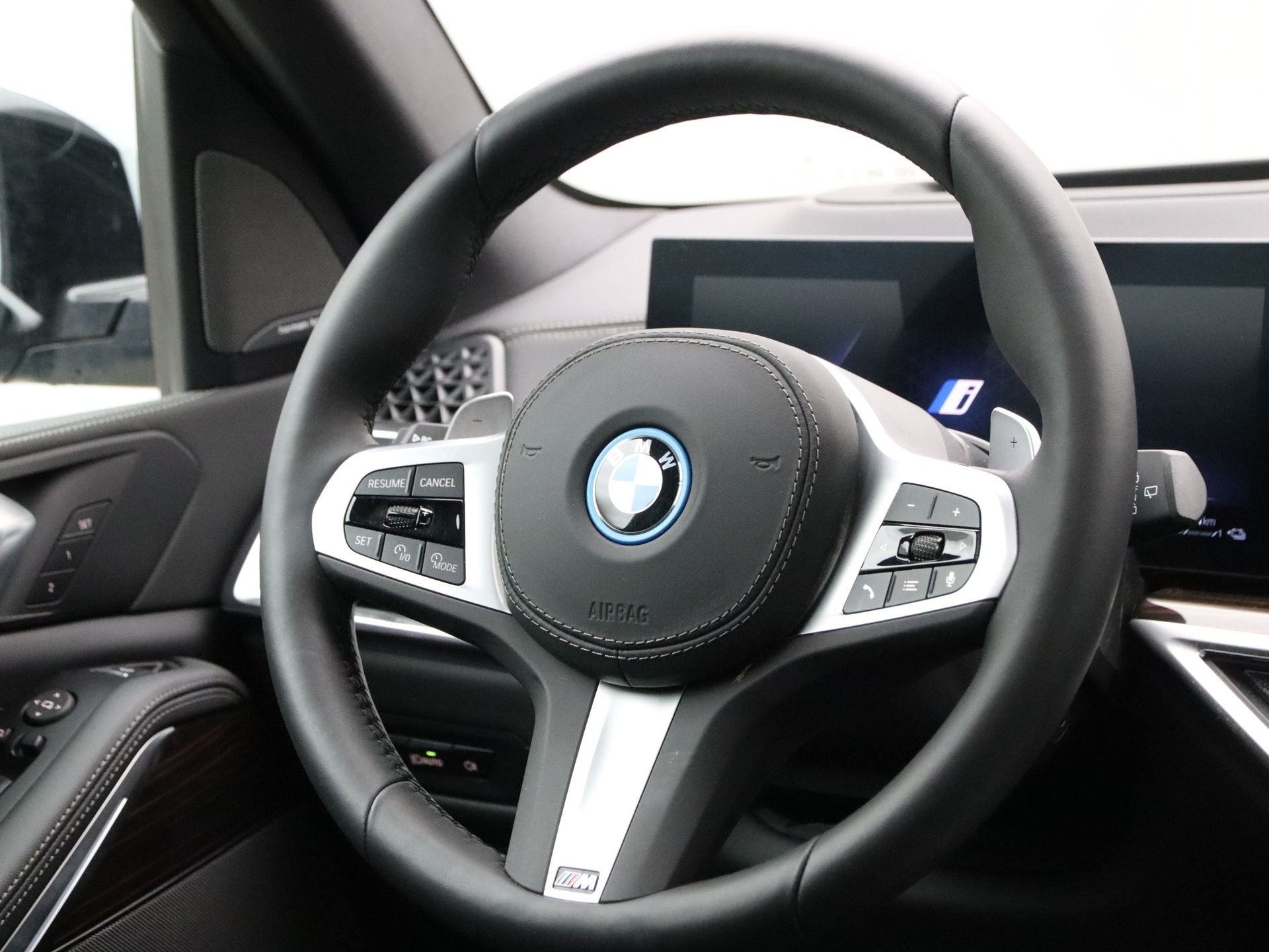 BMW X5 xDrive50e M-Sport Hybrid SoH 100% (bj 2025), Auto's, Gebruikt, 2395 kg, Met garantie (alle), Overige brandstoffen