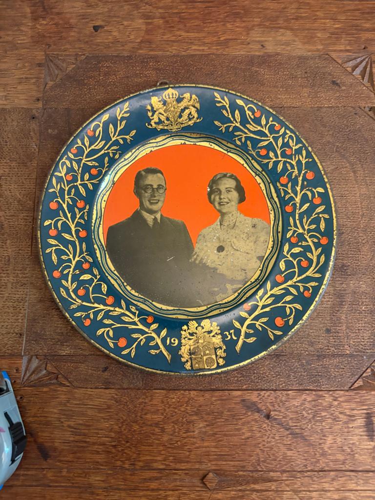 Vintage blikken bord Juliana & Bernhard 1937, Ophalen of Verzenden