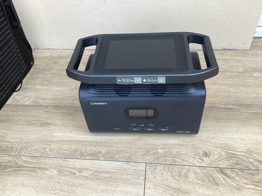Growatt powerbank infinity 1500+200 watt zonnepaneel, Ophalen of Verzenden, Zo goed als nieuw