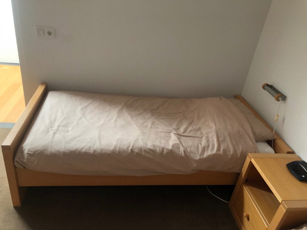 Hülstra beuken slaapkamer, Ophalen, 90 cm, Eenpersoons, Beige