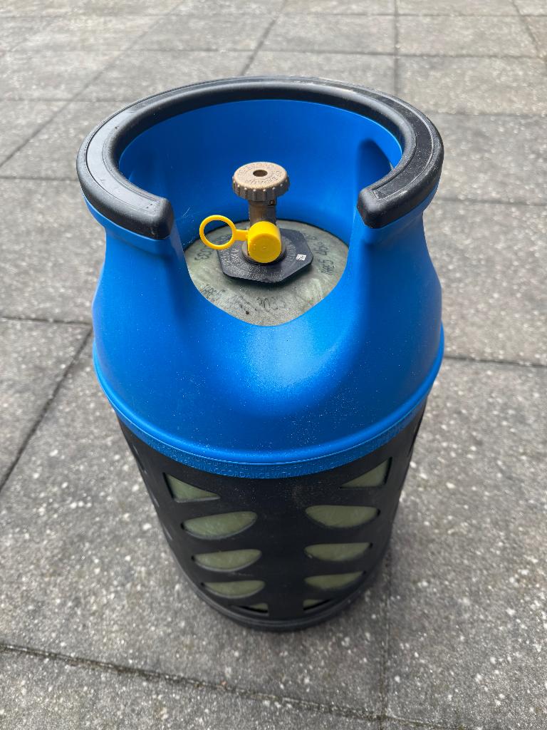 Volle 10 KG Kunststof navulbare gasfles, Caravans en Kamperen, Kampeeraccessoires, Ophalen, Zo goed als nieuw