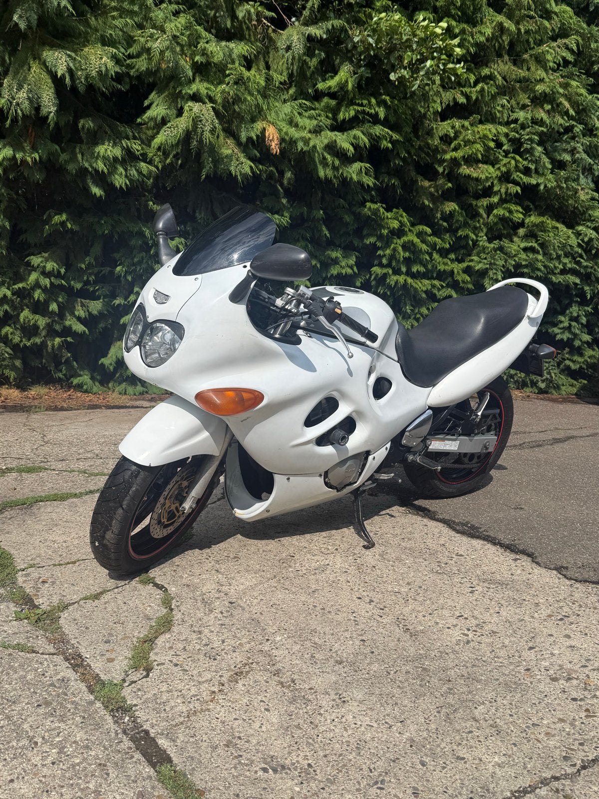 Suzuki GSX600F - Sportieve toermotor, Motoren, Sportuitlaat, 4 cilinders, Motorrijbewijs A, Gebruikt