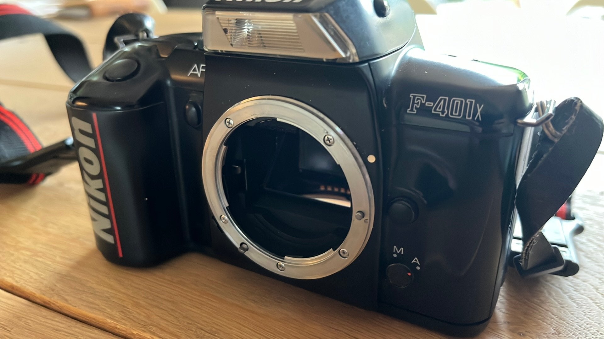 Nikon F-401x body, Ophalen of Verzenden, Gebruikt, Spiegelreflex, Nikon