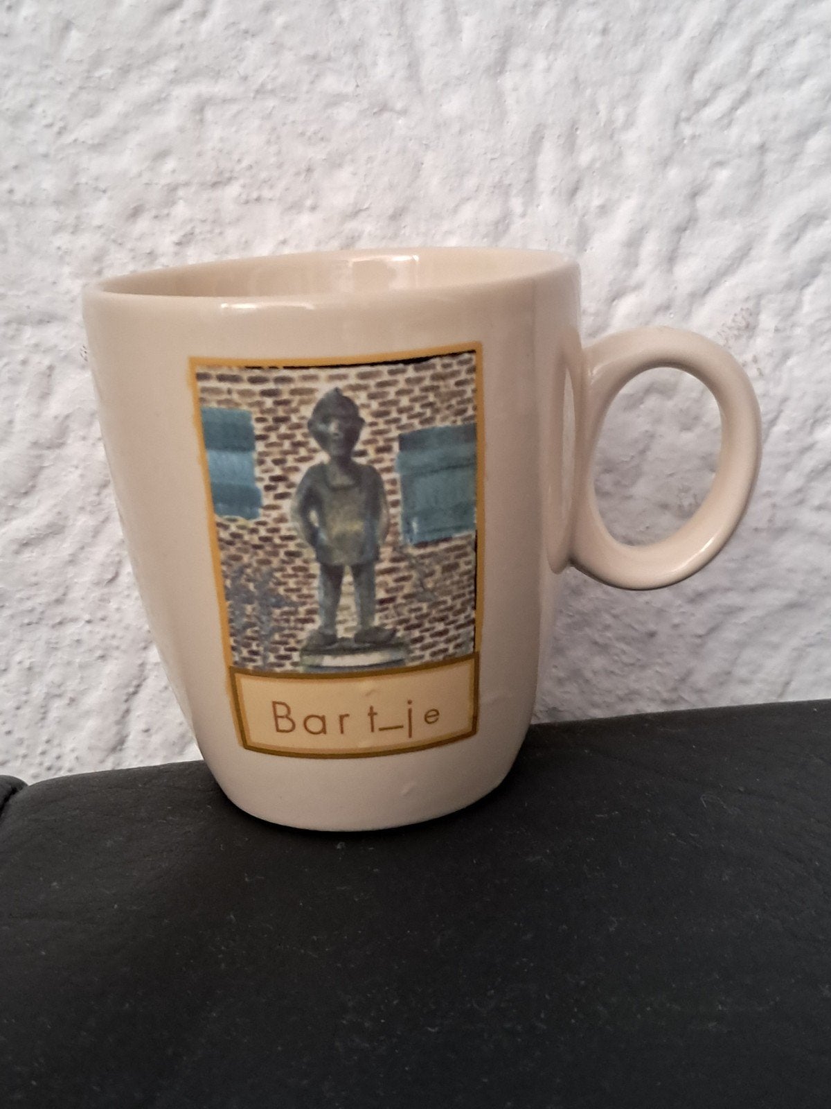 Bartje koffie mok souvenir porselein C1000, Verzamelen, Beelden en Beeldjes, Ophalen of Verzenden, Zo goed als nieuw