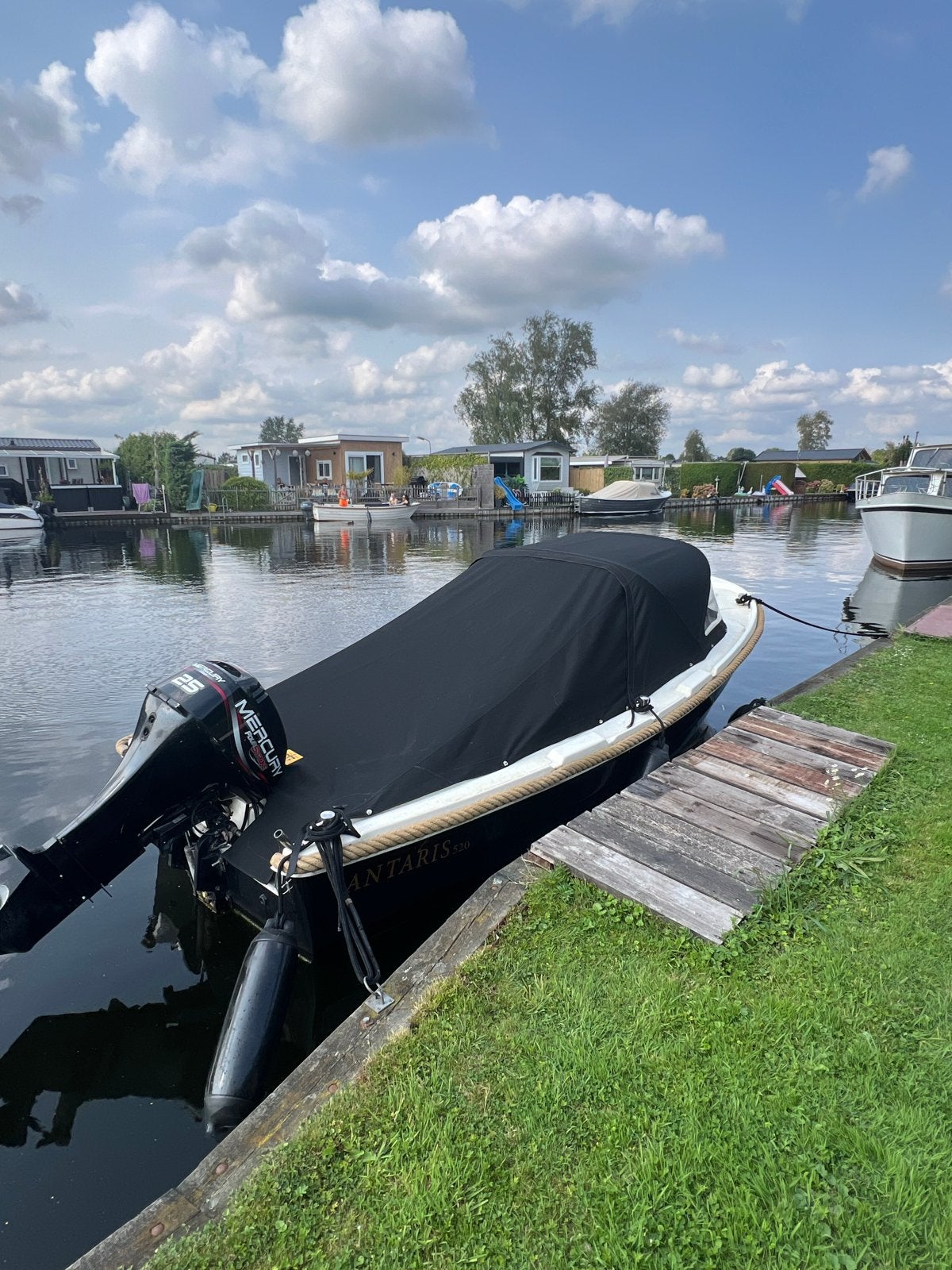 Antaris 520 sloep met 25pk Mercury buitenboordmotor, Watersport en Boten, Overige merken, Afdekzeil, Buitenboordmotor, Sloep