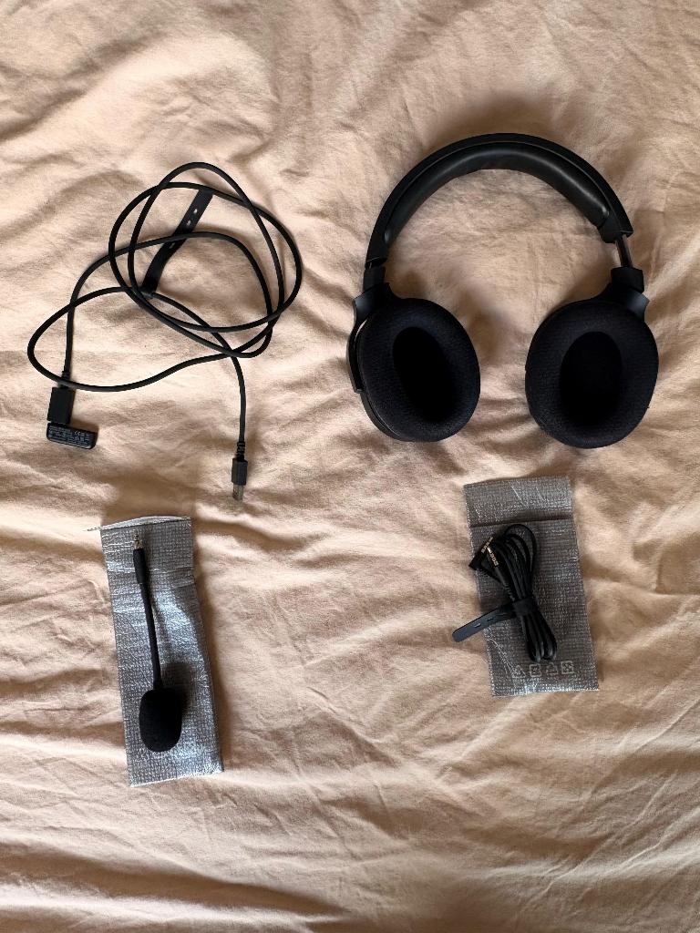 Razer Barracuda X Gaming headset (met bedrading erbij), Ophalen, Zo goed als nieuw, Draadloos, Razer