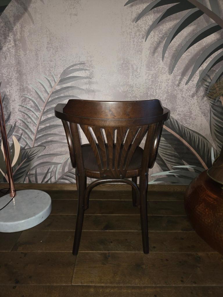 10 Stoelen met stamtafel - Klassiek houten design, Ophalen