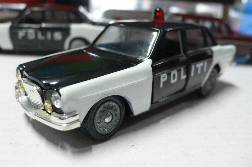 volvo 164 politi - tekno holland.oplage in 1986 250 ex. 1/43, Hobby en Vrije tijd, Modelauto's | 1:43, Nieuw, Auto, Overige merken
