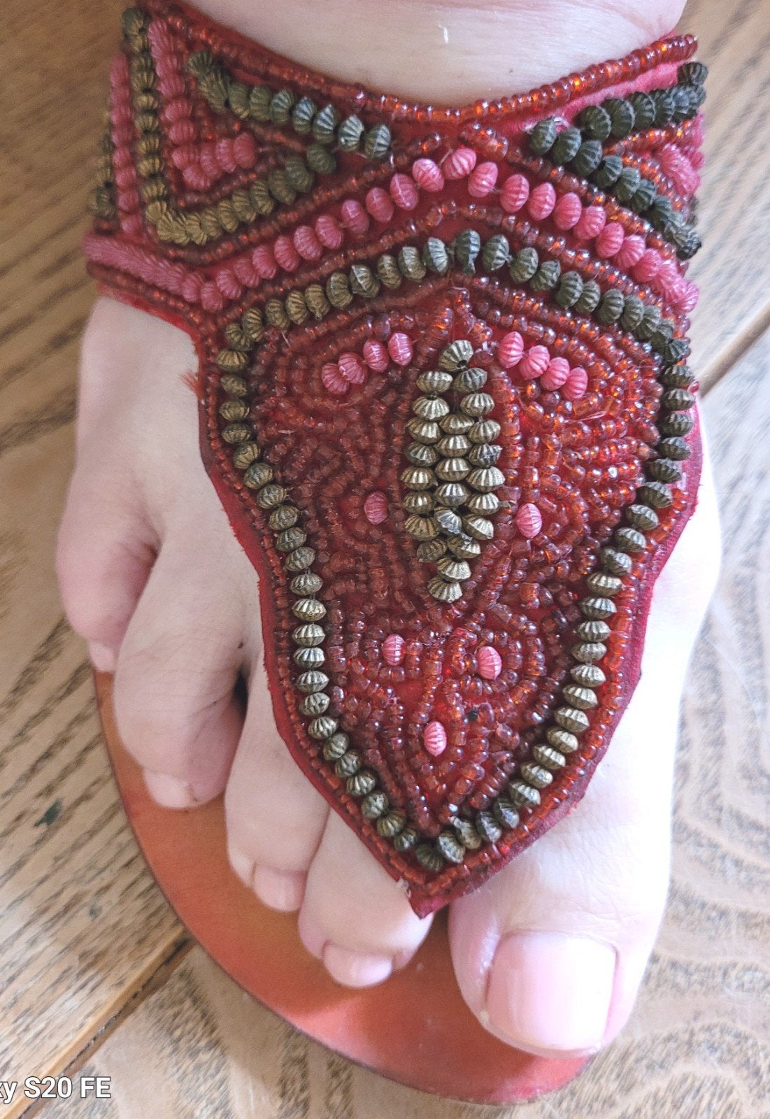 Leren teenslippers Ibiza stijl  Spnx maat 38, Kleding | Dames, Ophalen of Verzenden, Zo goed als nieuw, Spnx, Rood