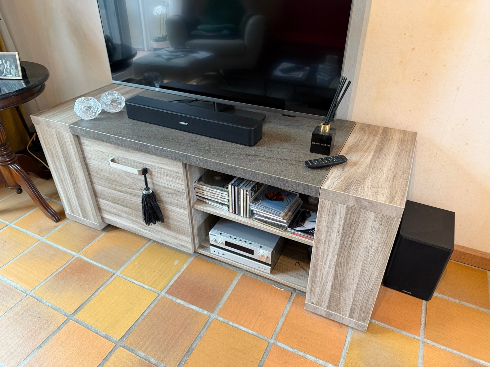 TV/audio-meubel, Ophalen, 100 tot 150 cm, Zo goed als nieuw, Minder dan 100 cm