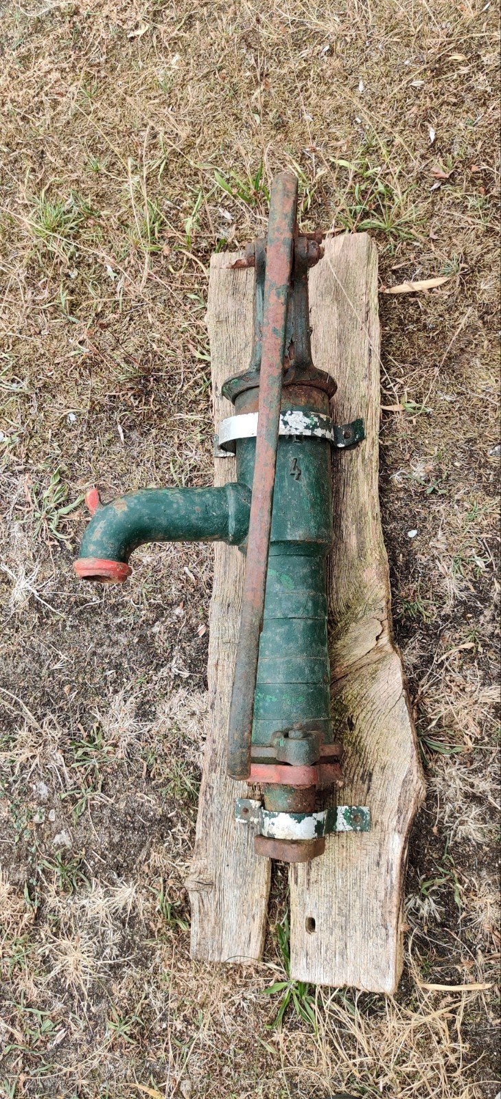 Oude Waterpomp voor Decoratie in de Tuin, Ophalen, Gebruikt