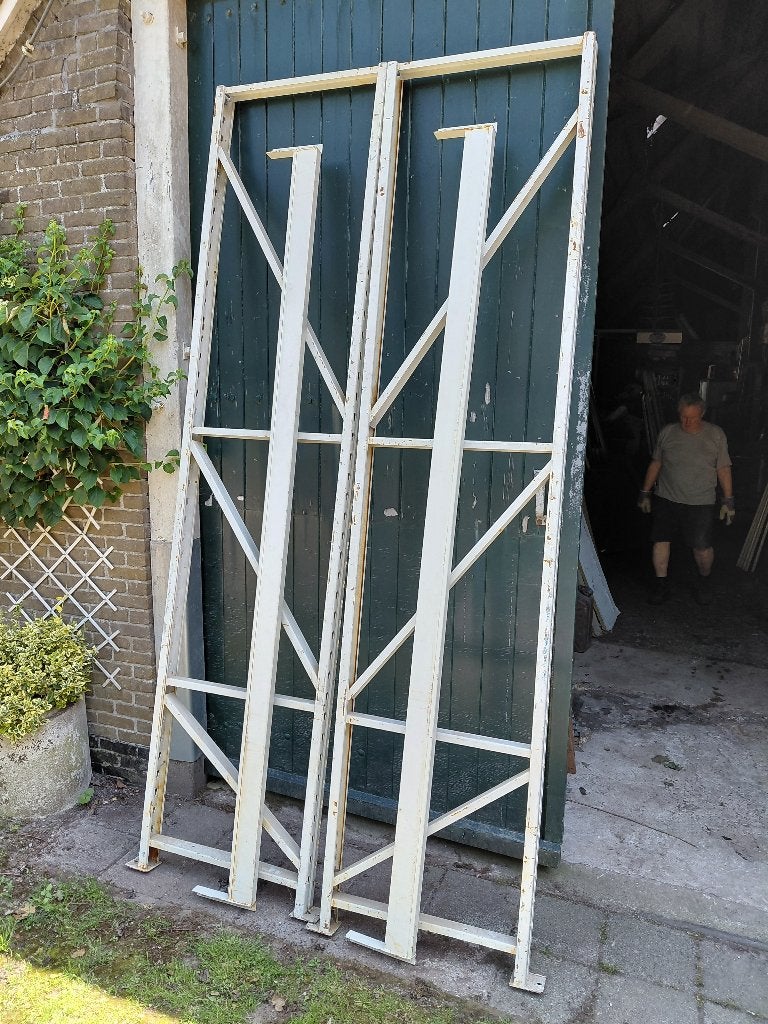 1 sectie magazijn stelling m 8 liggers en 4 houten legborden, Ophalen, Gebruikt