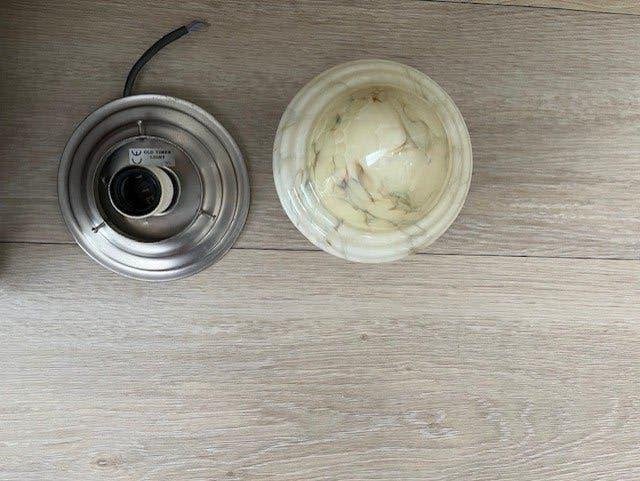 Art Deco plafondlamp geel gemarmerd, Huis en Inrichting, Lampen | Plafondlampen, Ophalen, Zo goed als nieuw, Glas, Art deco