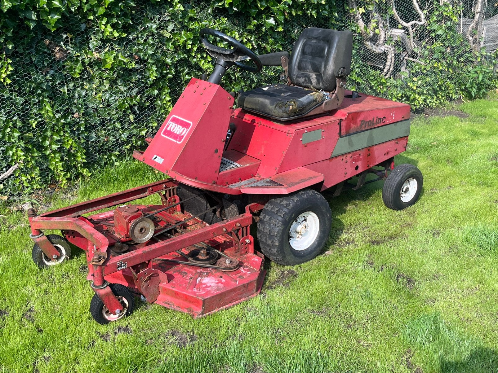Toro diesel zitmaaier frontmaaier, Tuin en Terras, Zitmaaiers, Ophalen of Verzenden, Zo goed als nieuw, 120 cm of meer