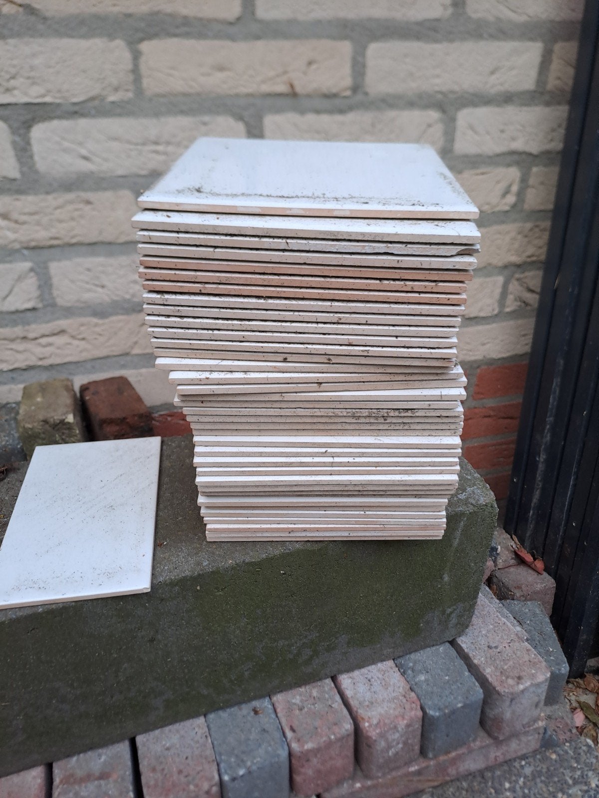 Restant witte wandtegels, Ophalen, Wandtegels, Minder dan 20 cm, Minder dan 20 cm