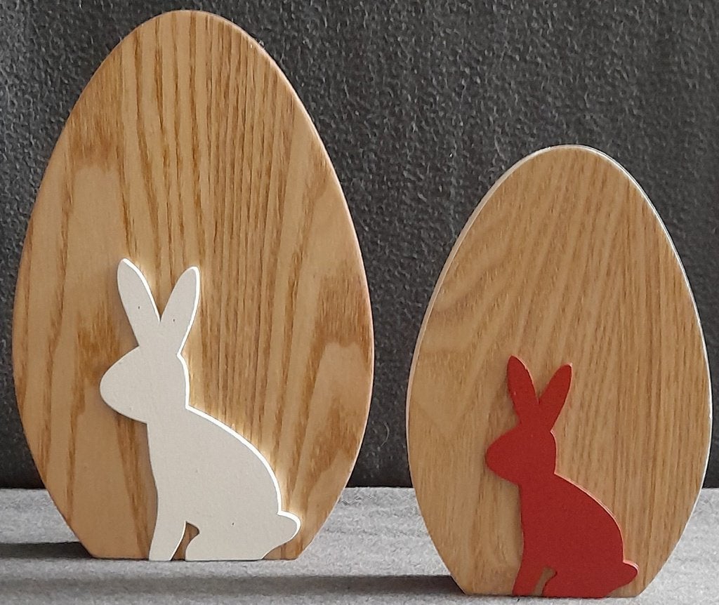 Decoratieve houten eivormige figuren met een haasje, Hout, Meerkleurig, Ophalen of Verzenden, Zo goed als nieuw