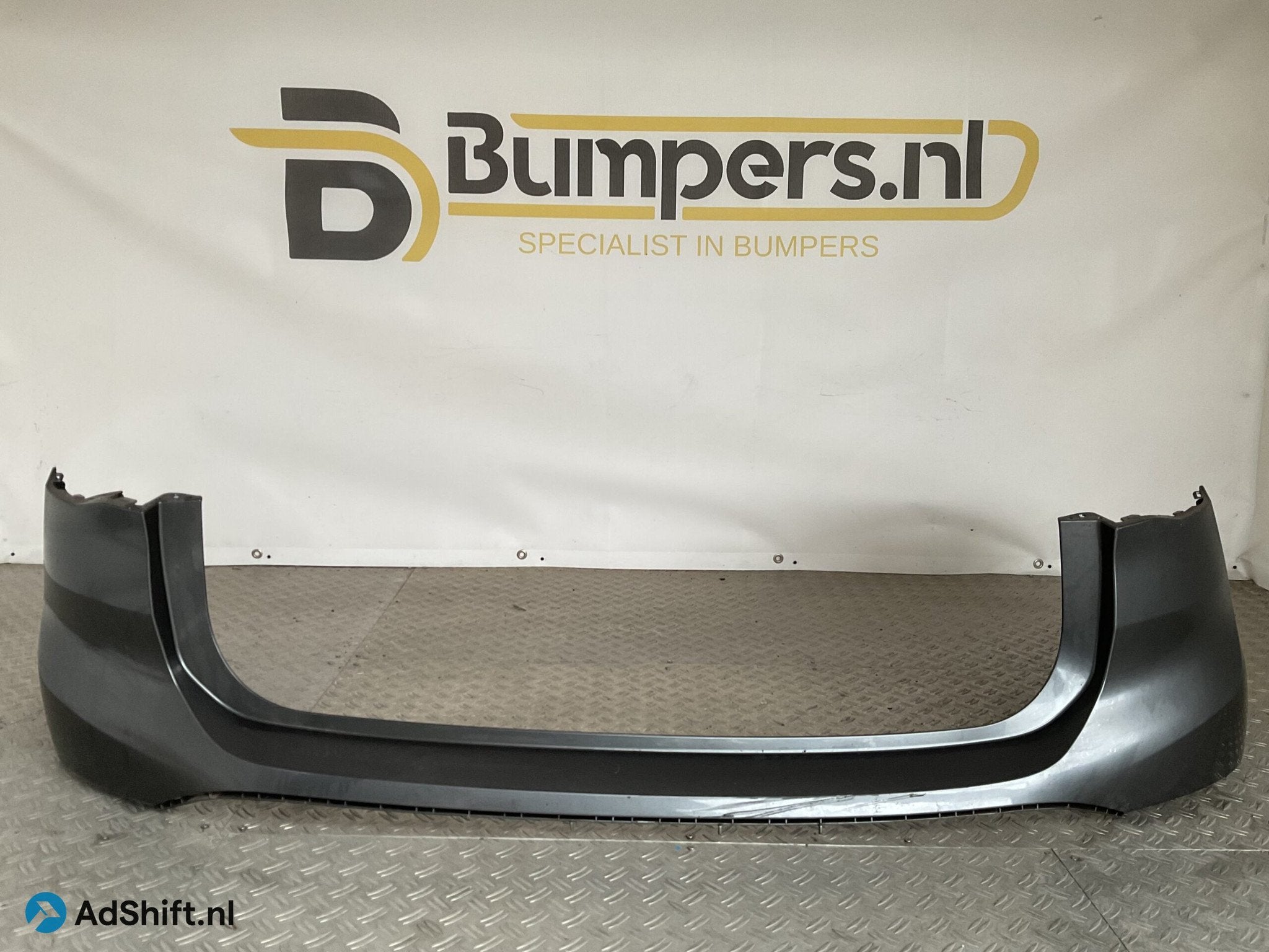 Bumper BMW X1 F48 LCI Facelift 51127355260 Achterbumper F3-1