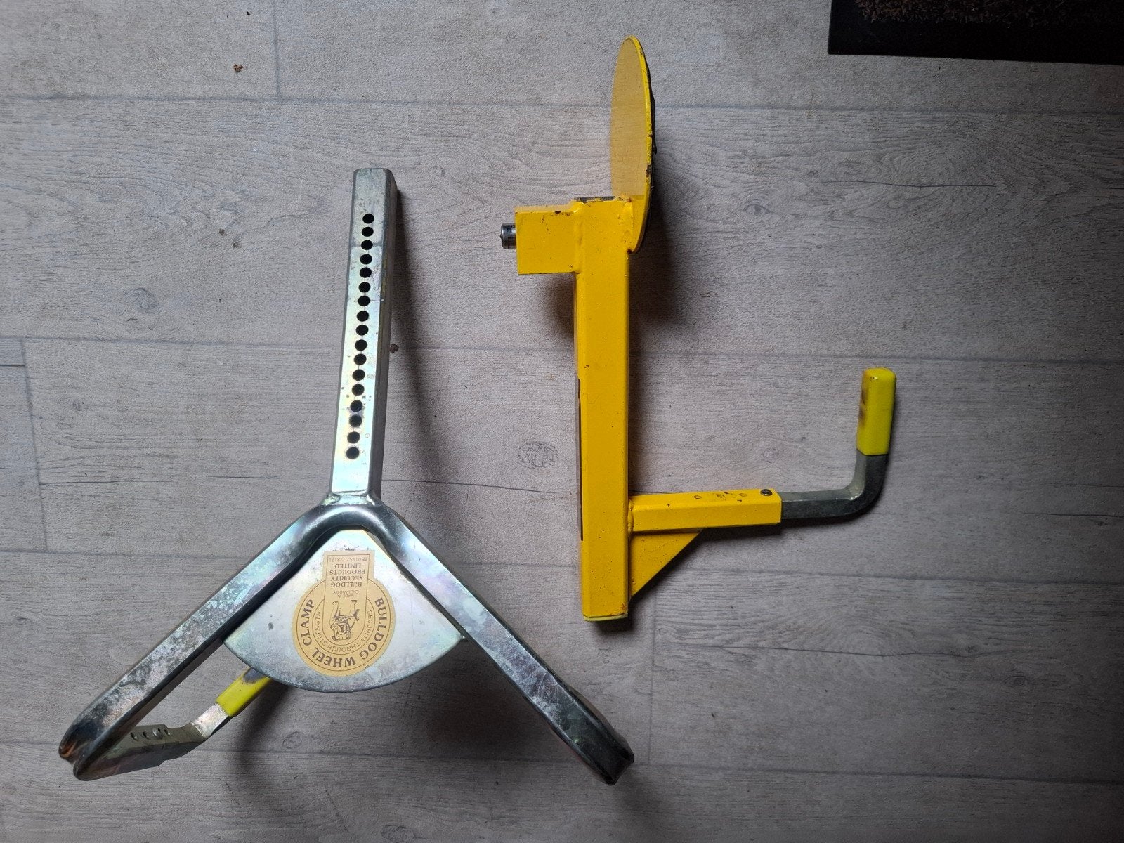 Wielklem Bulldog Wheel Clamp, Caravans en Kamperen, Ophalen, Zo goed als nieuw