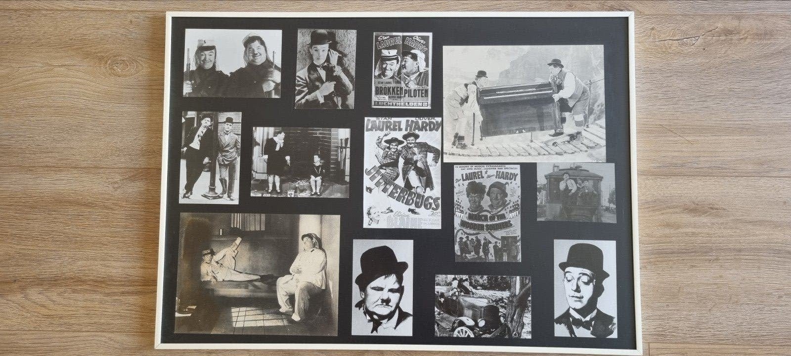 Ingelijste collage Laurel & Hardy - 70 x 50 cm, Antiek en Kunst, Ophalen, Foto, Fotografie, Ingelijst