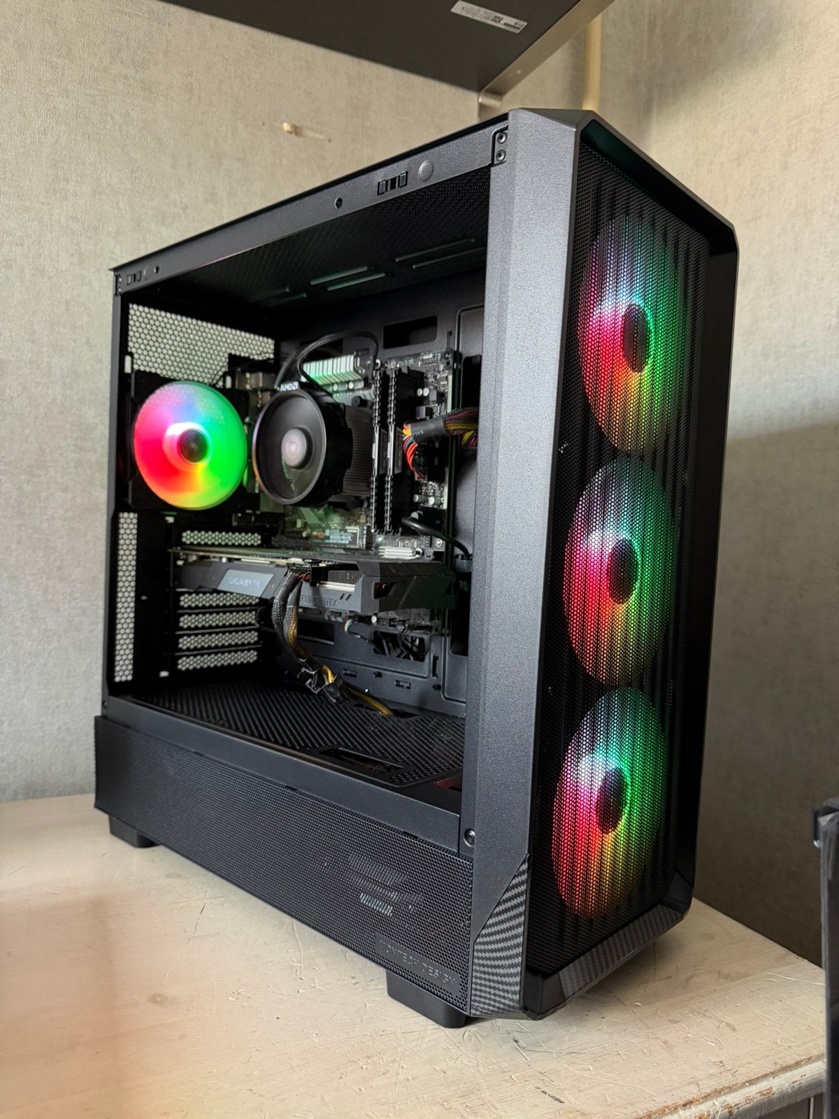 Game Pc // Garantie // Ryzen 5 2600X // GTX 1660 // 16gb RAM, Zelf gebouwde pc, Zo goed als nieuw, Gaming, HDD
