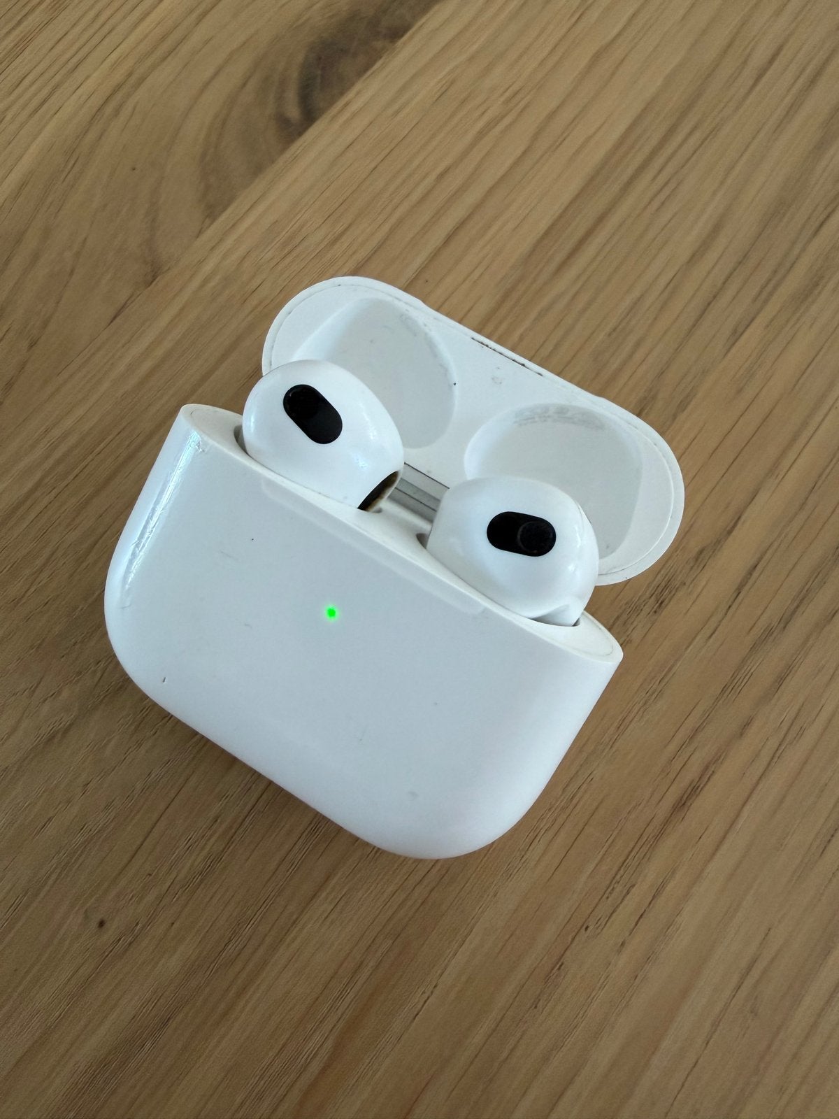 Apple AirPods (3e generatie) - Zo goed als nieuw