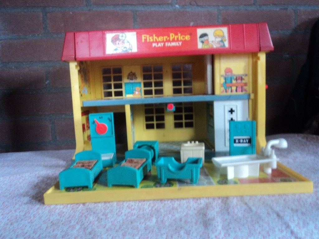 Vintage Fisher-Price Play Family Ziekenhuis Speelset, Ophalen of Verzenden, Gebruikt, Speelset