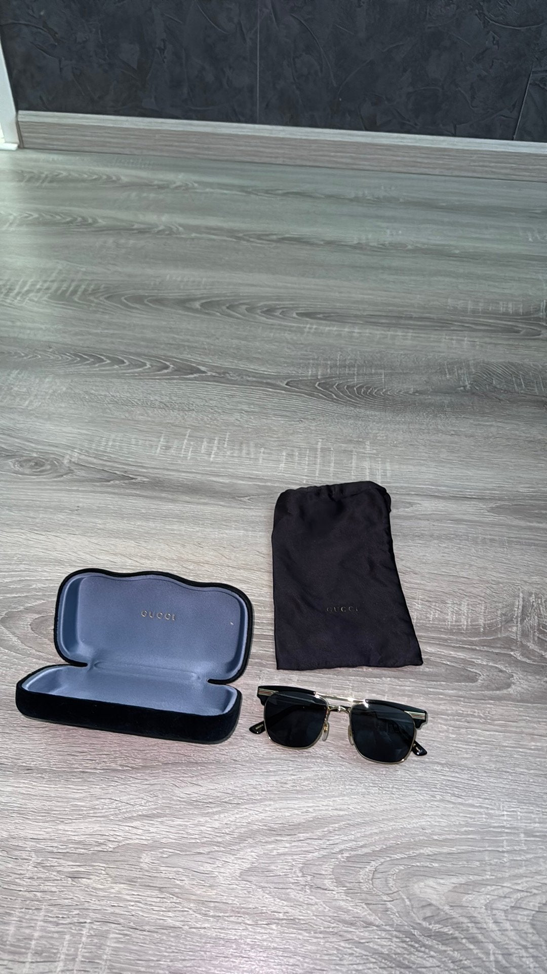 GUCCI ZONNEBRIL GG0287S, Ophalen of Verzenden, Zo goed als nieuw