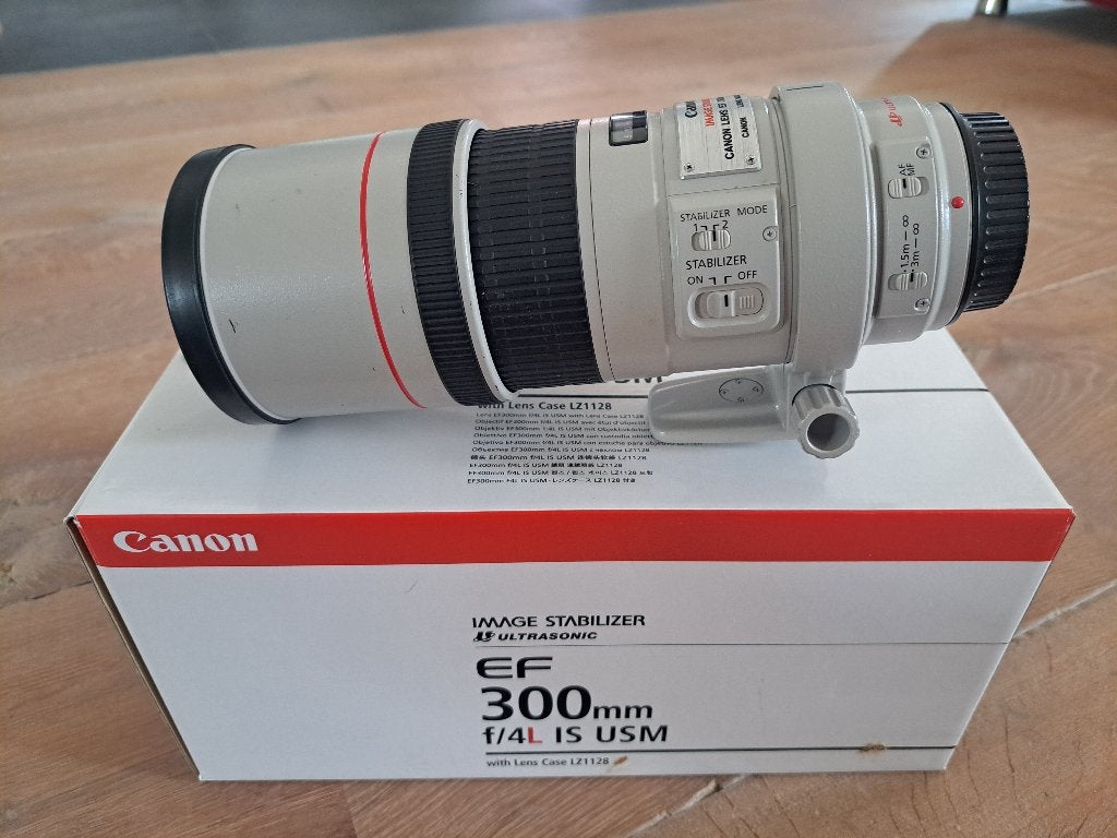 Canon EF-L 300mm 4.0 IS, Gebruikt, Canon, 300 mm, Canon EF