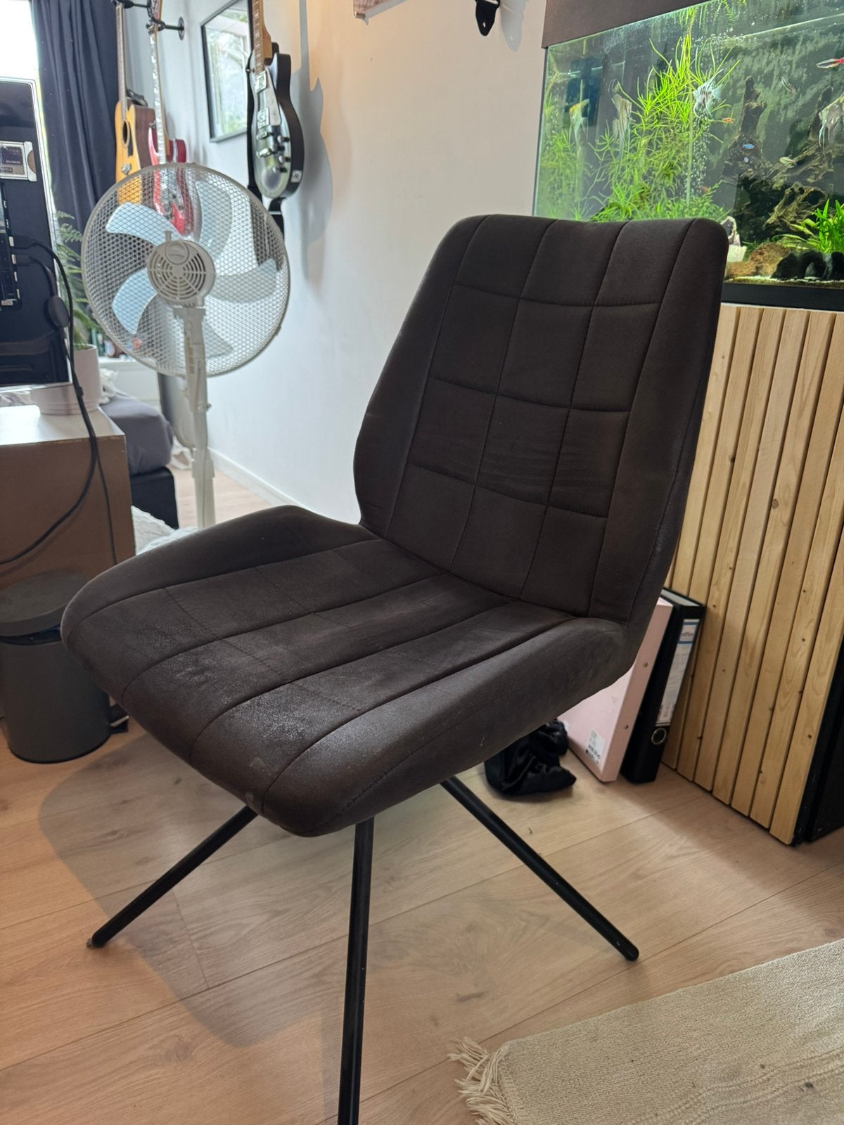 Eettafel/bureaustoel, Huis en Inrichting, Stoelen, Ophalen, Zo goed als nieuw, Grijs, Eén