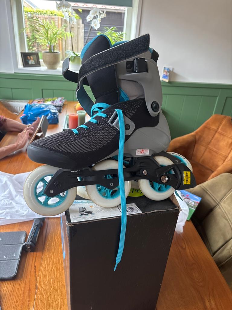 Powerslide Swell Inline Skates maat 42/43, Sport en Fitness, Skeelers, Ophalen of Verzenden, Zo goed als nieuw, Powerslide