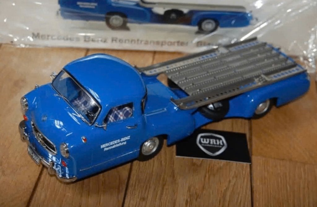 1:18 MERCEDES RENNTRANSPORTER blue Iscale in doos WRH, Verzenden, Zo goed als nieuw, Auto, Overige merken