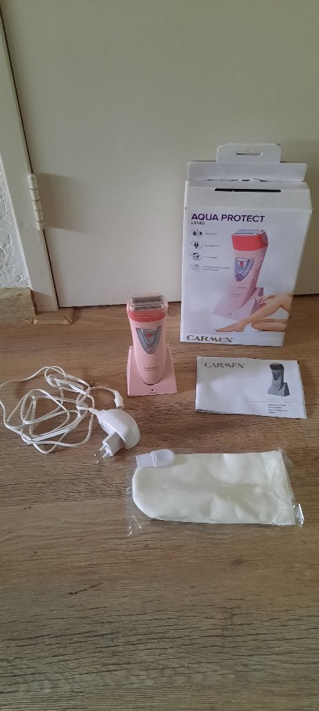 Carmen Aqua Protect ladyshave, Ophalen, Zo goed als nieuw, Scheren en Epileren