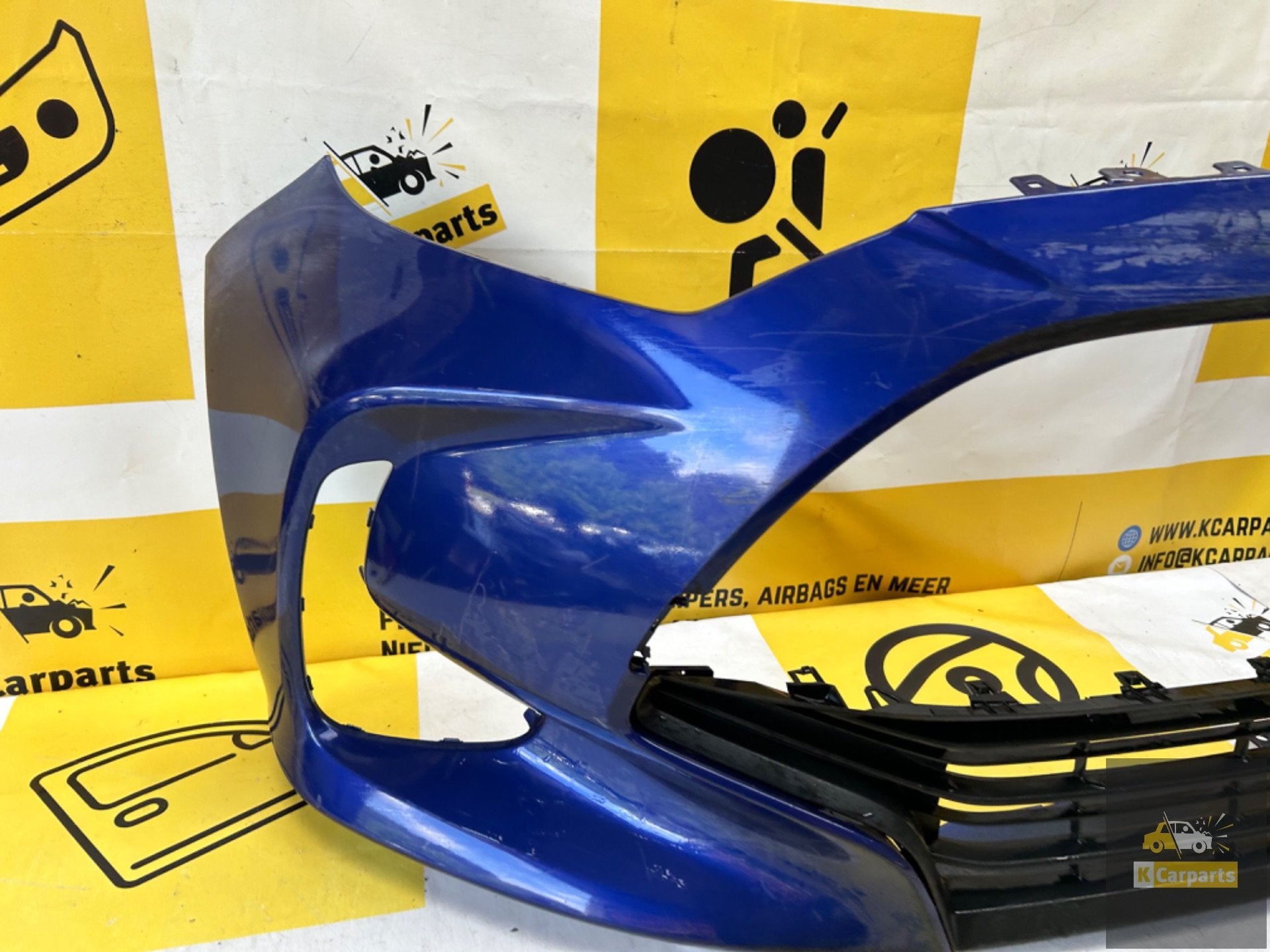 Bumper Toyota Yaris Voorbumper 52119-K0050 2019-Heden, Info@fabrikant.eu, Ophalen of Verzenden, Toyota, Bumper