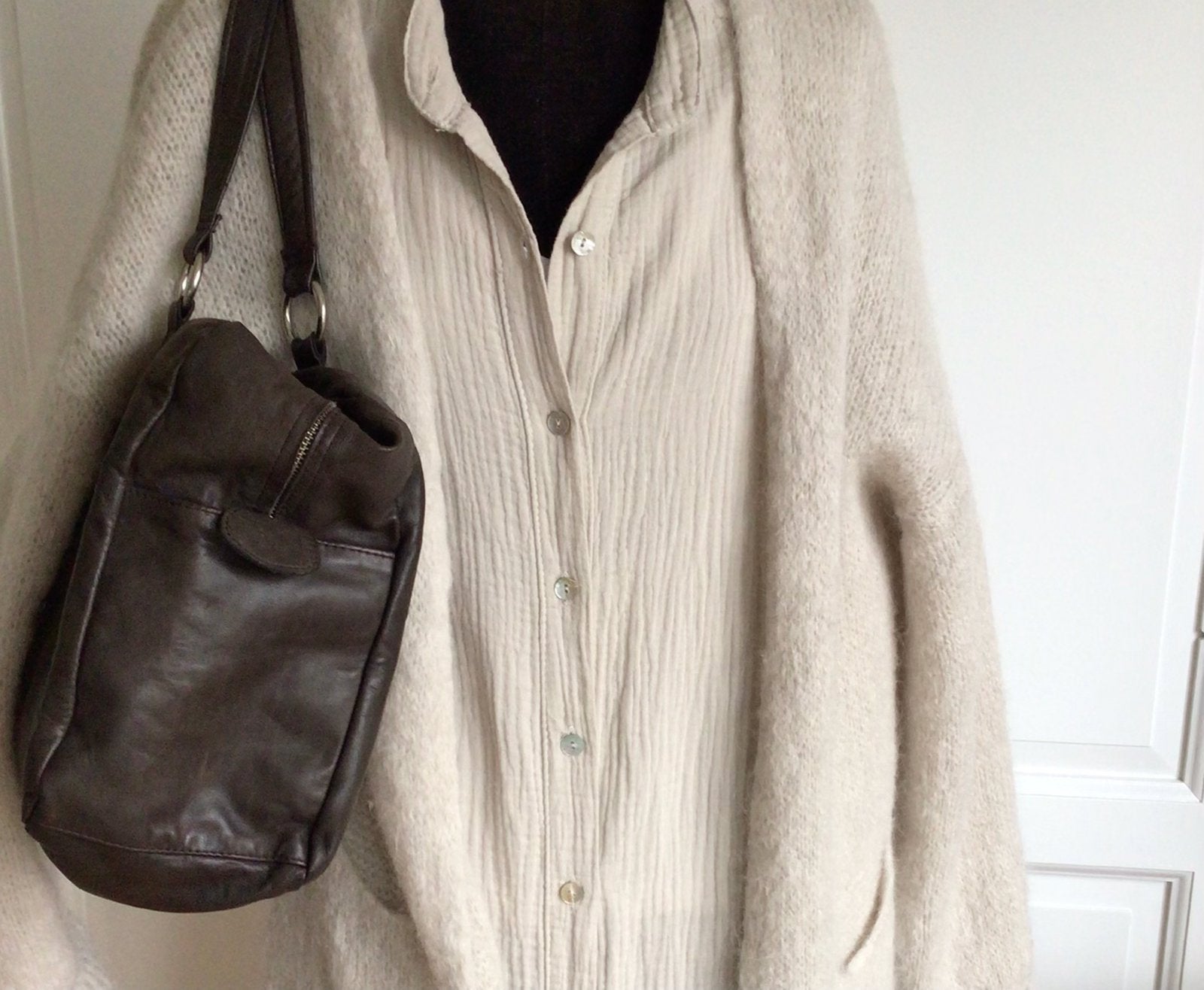 Prachtige lange blouse/jurk AL Paris in zachte katoen, Kleding | Dames, Ophalen of Verzenden, Nieuw, Maat 38/40 (M), Beige