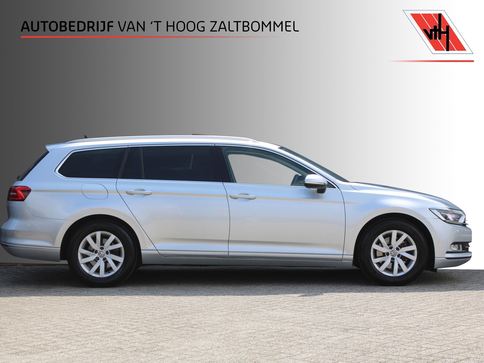 Volkswagen Passat Variant 1.4 TSI Comfortline Business PANOR, Auto's, Gebruikt, 4 cilinders, 126 pk, 66 €/maand