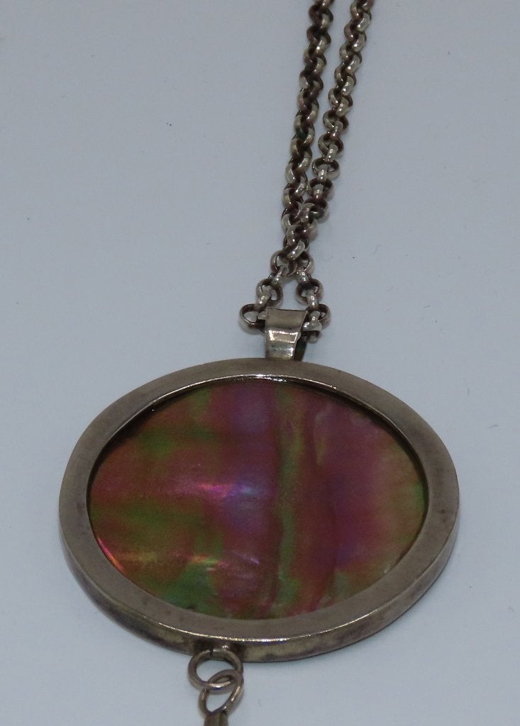 ZILVEREN KETTING MET 2 PARELMOEREN HANGERS, Verzenden, Nieuw, Met edelsteen, Zilver