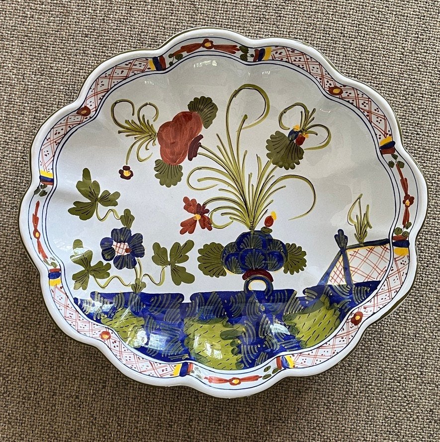 Majolica schaal uit Italië, Keramiek, Ophalen of Verzenden, Overige stijlen, Schaal of Schalen