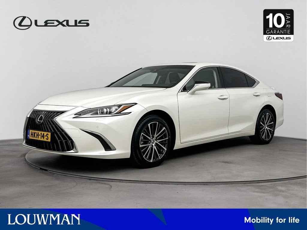 Lexus ES 300h Business Line | BTW-Auto | Carplay | Sunroof |, 12 maanden, Gebruikt, 4 cilinders, 1655 kg