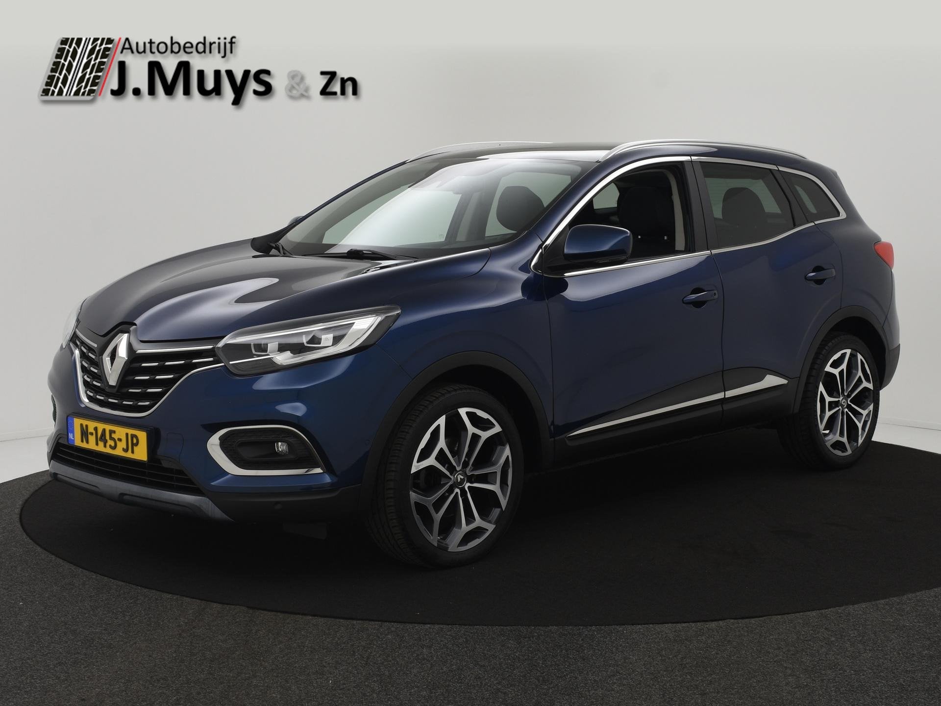 Renault Kadjar 1.3 TCe 140PK Black Edition AUTOM. TREKH|PANO, Kadjar, Gebruikt, Euro 6, 4 cilinders